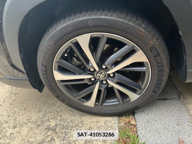 Toyota COROLLA CROSS 2022-07 7783562-5