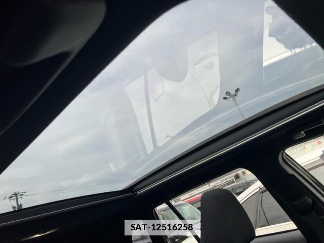 Toyota COROLLA CROSS 2022-09 7875822-13
