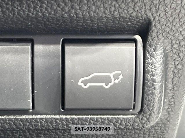 Toyota COROLLA CROSS 2026-03 7875807-6