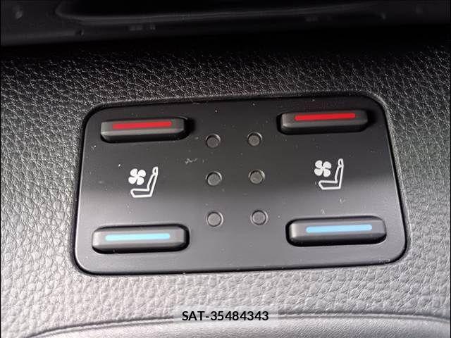 Toyota COROLLA CROSS 2025-09 7902429-12