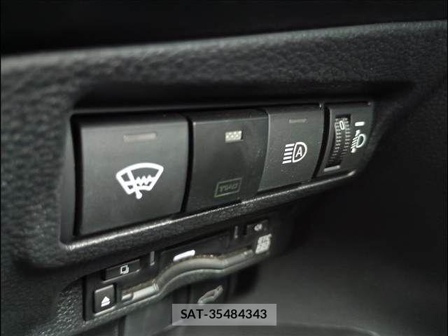 Toyota COROLLA CROSS 2025-09 7902429-17