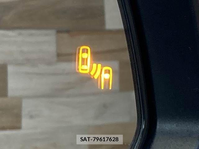 Toyota COROLLA CROSS 2022-07 7960998-9