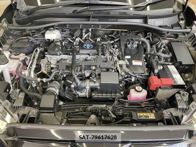 Toyota COROLLA CROSS 2022-07 7960998-17