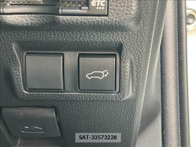 Toyota COROLLA CROSS 2025-01 7960993-7