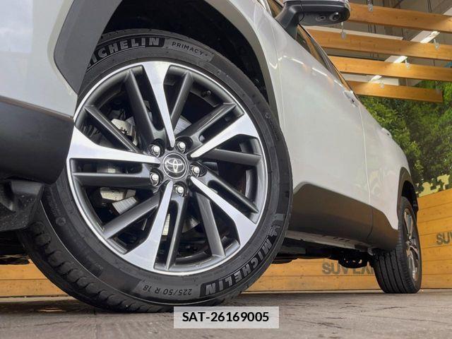 Toyota COROLLA CROSS 2025-07 7960991-12