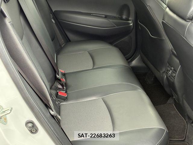 Toyota COROLLA CROSS 2023-10 7960996-14