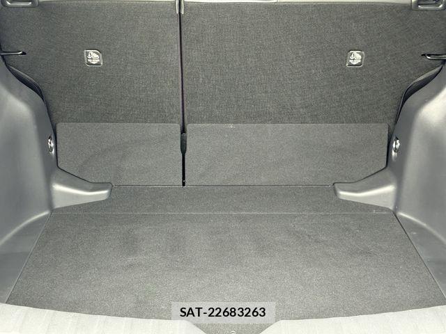 Toyota COROLLA CROSS 2023-10 7960996-16