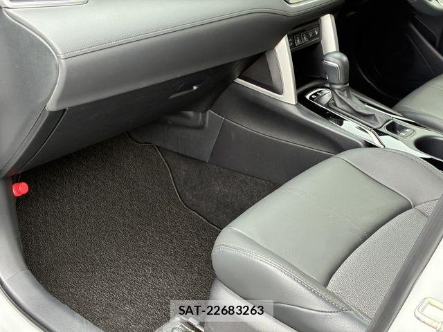 Toyota COROLLA CROSS 2023-10 7960996-20