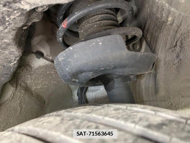 Toyota COROLLA CROSS 2024-03 7960997-19