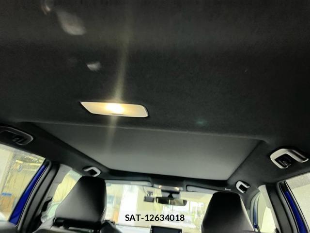 Toyota COROLLA CROSS 2022-03 7960999-12