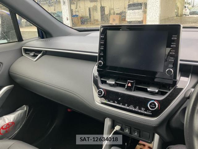 Toyota COROLLA CROSS 2022-03 7960999-23