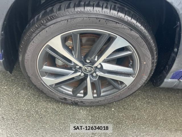 Toyota COROLLA CROSS 2022-03 7960999-7