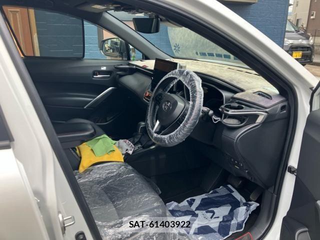 Toyota COROLLA CROSS 2023-08 7978819-12