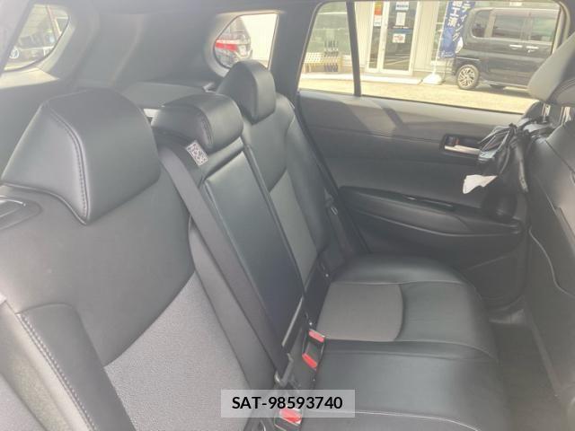 Toyota COROLLA CROSS 2022-06 8034921-12