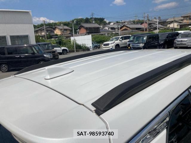 Toyota COROLLA CROSS 2022-06 8034921-13