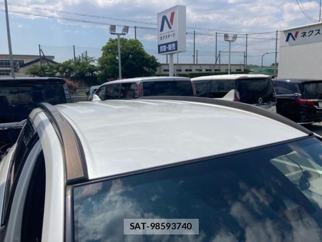 Toyota COROLLA CROSS 2022-06 8034921-14