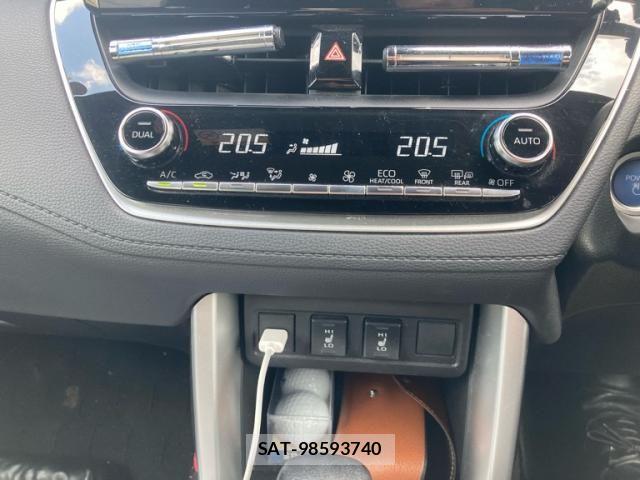 Toyota COROLLA CROSS 2022-06 8034921-19