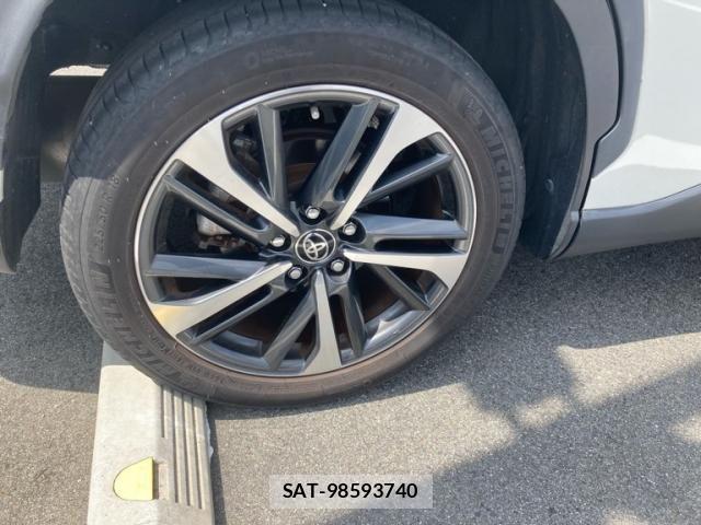 Toyota COROLLA CROSS 2022-06 8034921-7