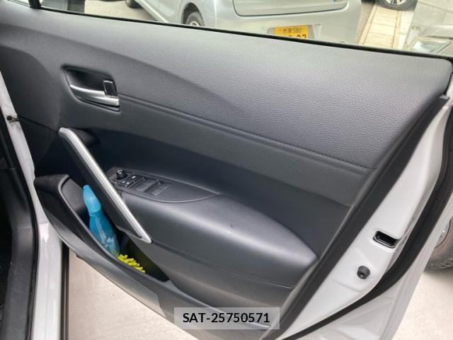 Toyota COROLLA CROSS 2024-03 8034911-12
