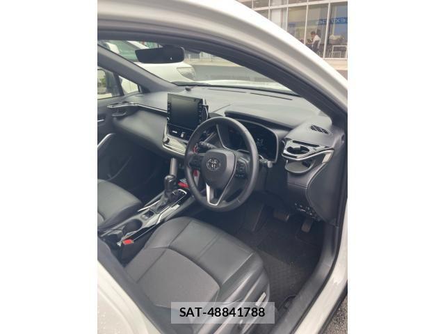 Toyota COROLLA CROSS 2023-06 8034914-18
