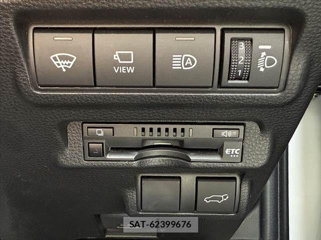 Toyota COROLLA CROSS 2023-09 8034917-21