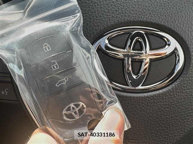 Toyota COROLLA CROSS 2024-09 8073294-16