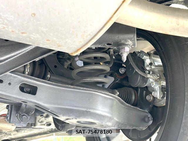 Toyota COROLLA CROSS 2024-06 8073292-18