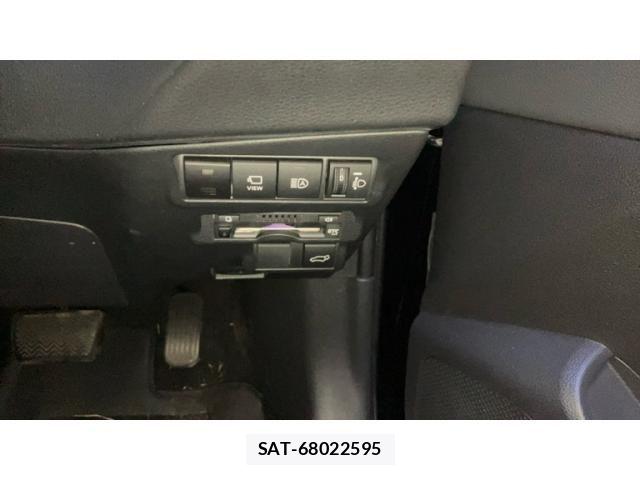Toyota COROLLA CROSS 2022-08 8073301-6