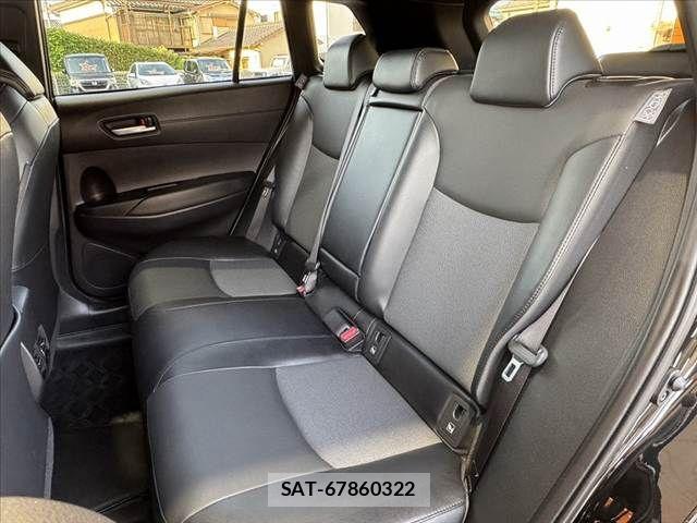 Toyota COROLLA CROSS 2022-04 8073300-18