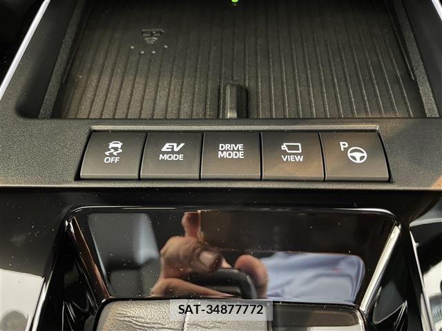 Toyota COROLLA CROSS 2026-06 8073290-24