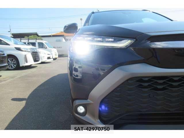 Toyota COROLLA CROSS 2022-02 8073298-13