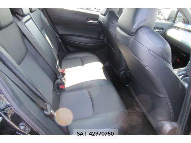 Toyota COROLLA CROSS 2022-02 8073298-17