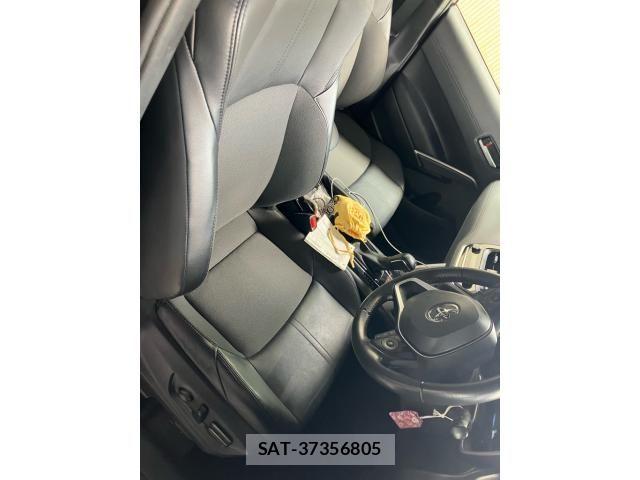 Toyota COROLLA CROSS 2022-01 8098560-9