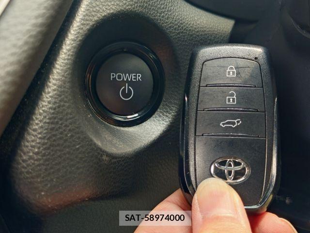 Toyota COROLLA CROSS 2024-12 8098558-28