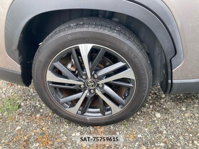 Toyota COROLLA CROSS 2022-05 8098550-15