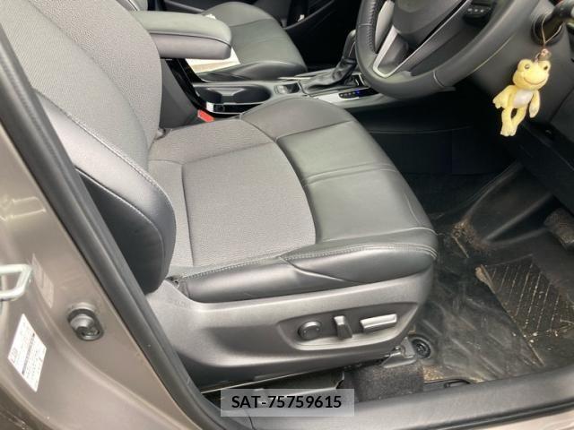 Toyota COROLLA CROSS 2022-05 8098550-4