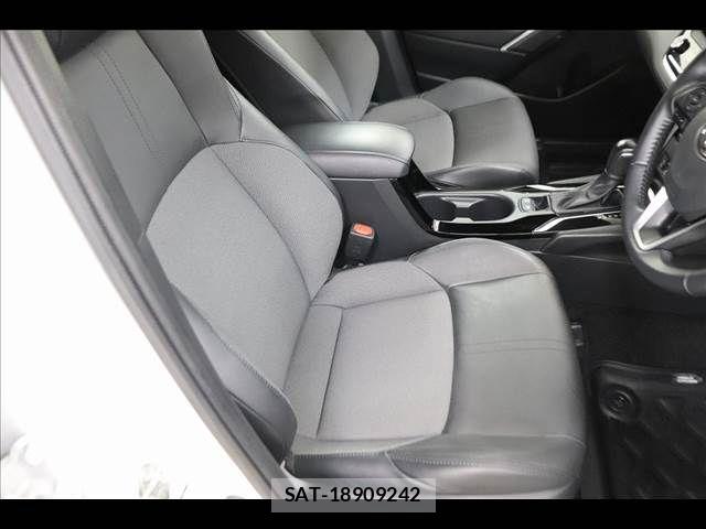 Toyota COROLLA CROSS 2022-10 8098556-10