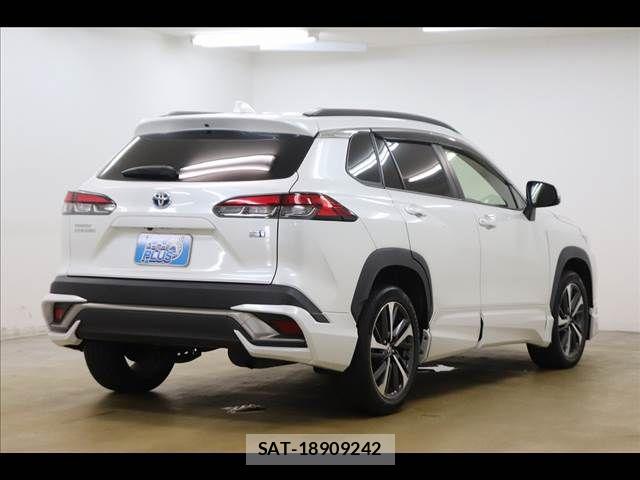 Toyota COROLLA CROSS 2022-10 8098556-18