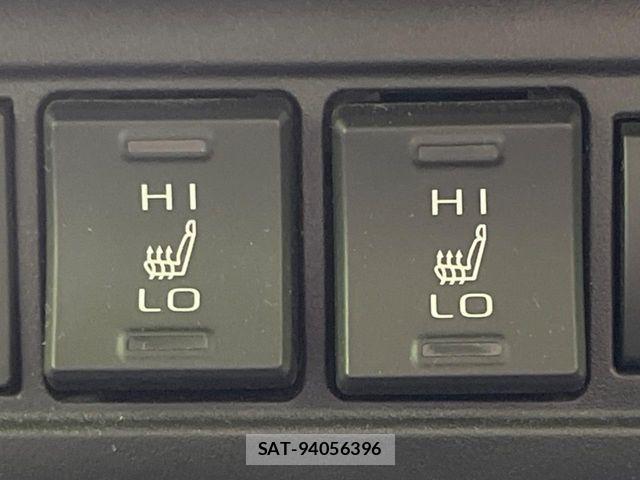 Toyota COROLLA CROSS 2024-05 8145600-6