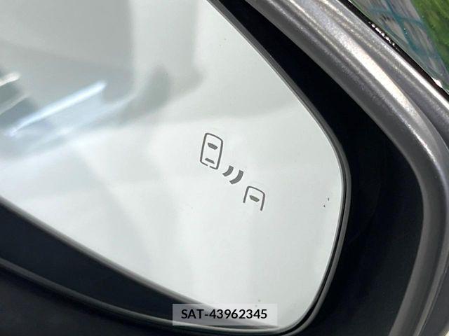 Toyota COROLLA CROSS 2025-08 8145595-6