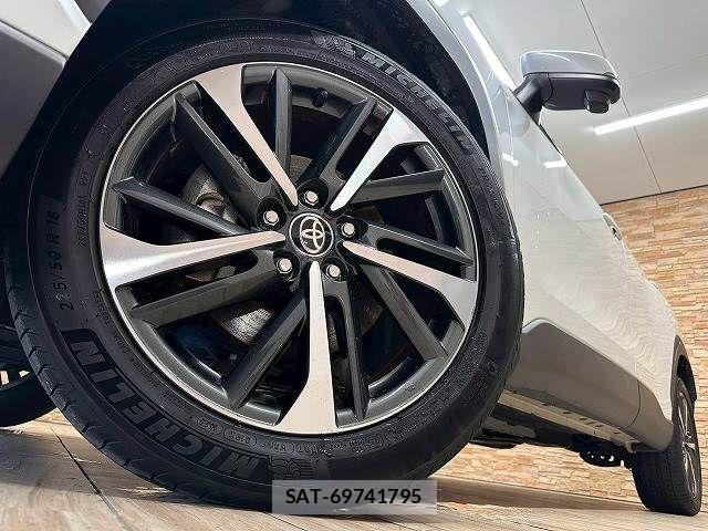 Toyota COROLLA CROSS 2023-07 8145602-18
