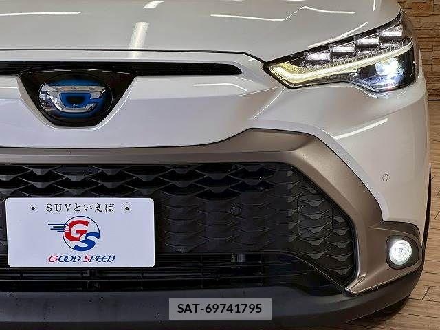 Toyota COROLLA CROSS 2023-07 8145602-19