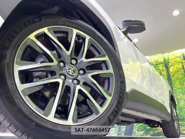 Toyota COROLLA CROSS 2025-06 8145596-12