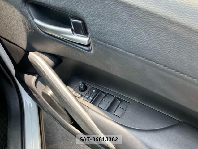 Toyota COROLLA CROSS 2021-12 8145603-14