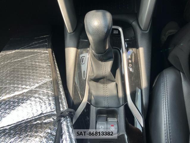 Toyota COROLLA CROSS 2021-12 8145603-23