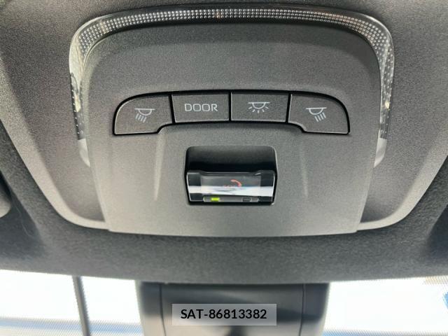 Toyota COROLLA CROSS 2021-12 8145603-24