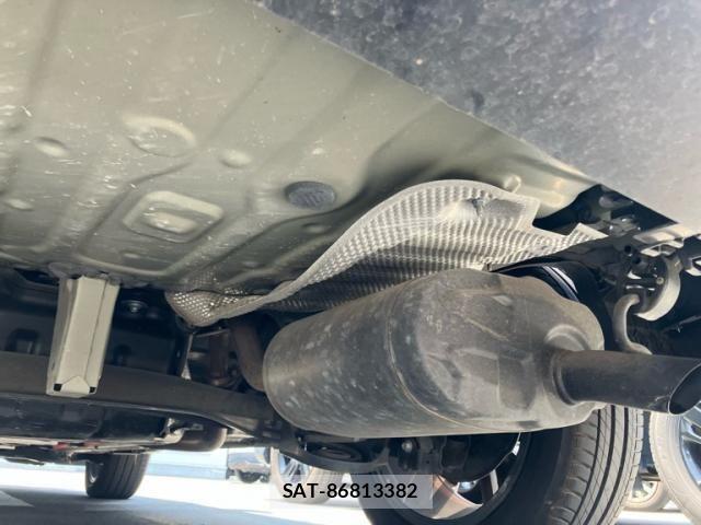 Toyota COROLLA CROSS 2021-12 8145603-6