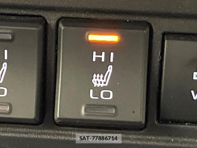 Toyota COROLLA CROSS 2024-03 8145598-5