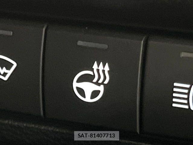 Toyota COROLLA CROSS 2024-06 8206933-5
