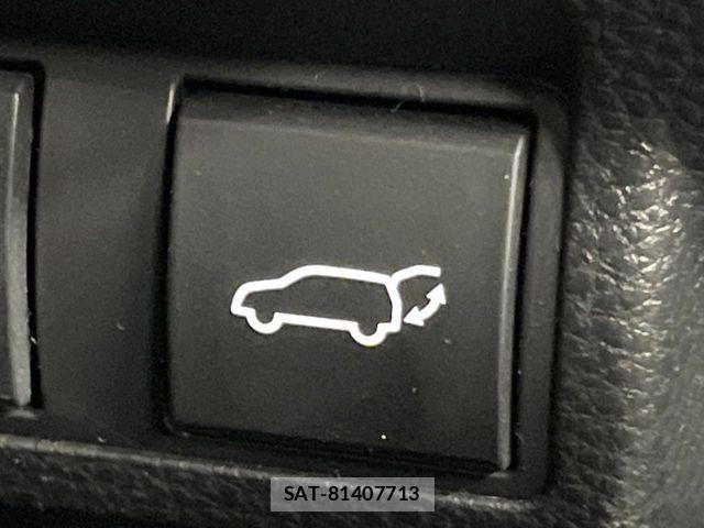 Toyota COROLLA CROSS 2024-06 8206933-6